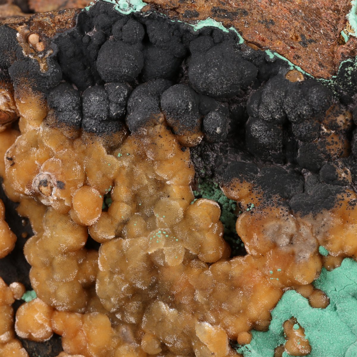 Goethite, Smithsonite, Chrysocolla