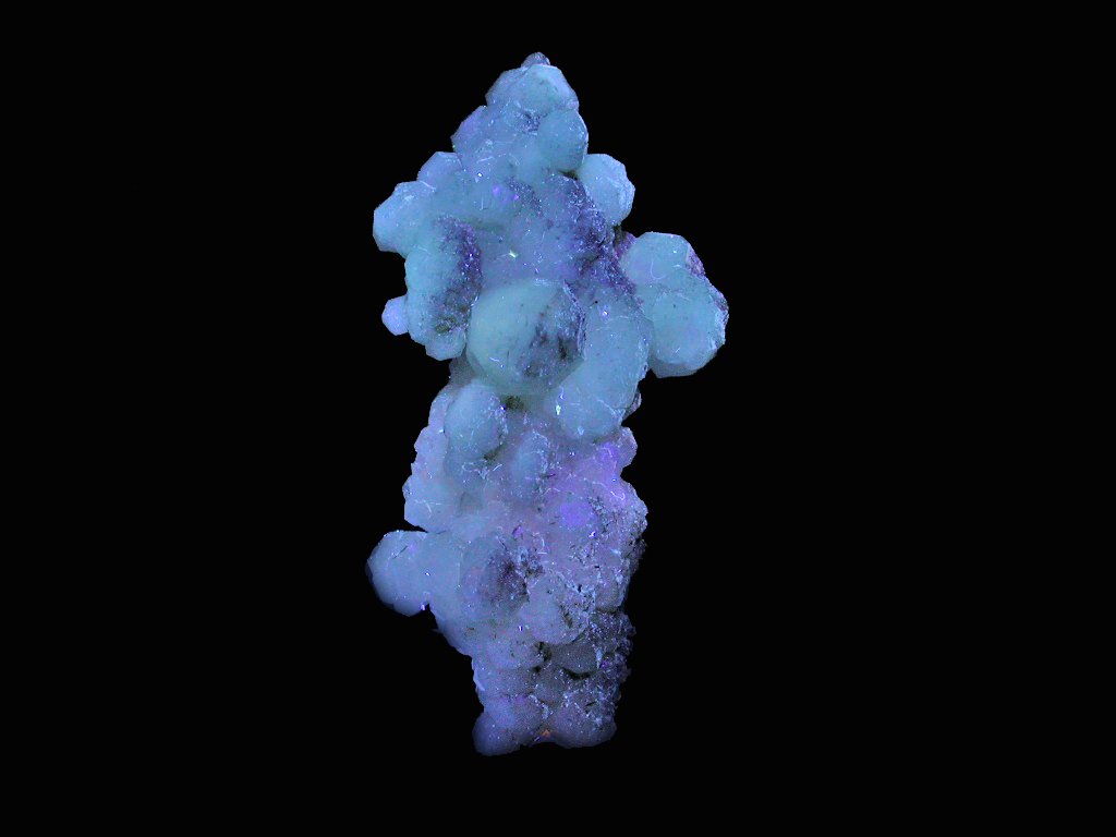 Analcime, Nenadkevichite