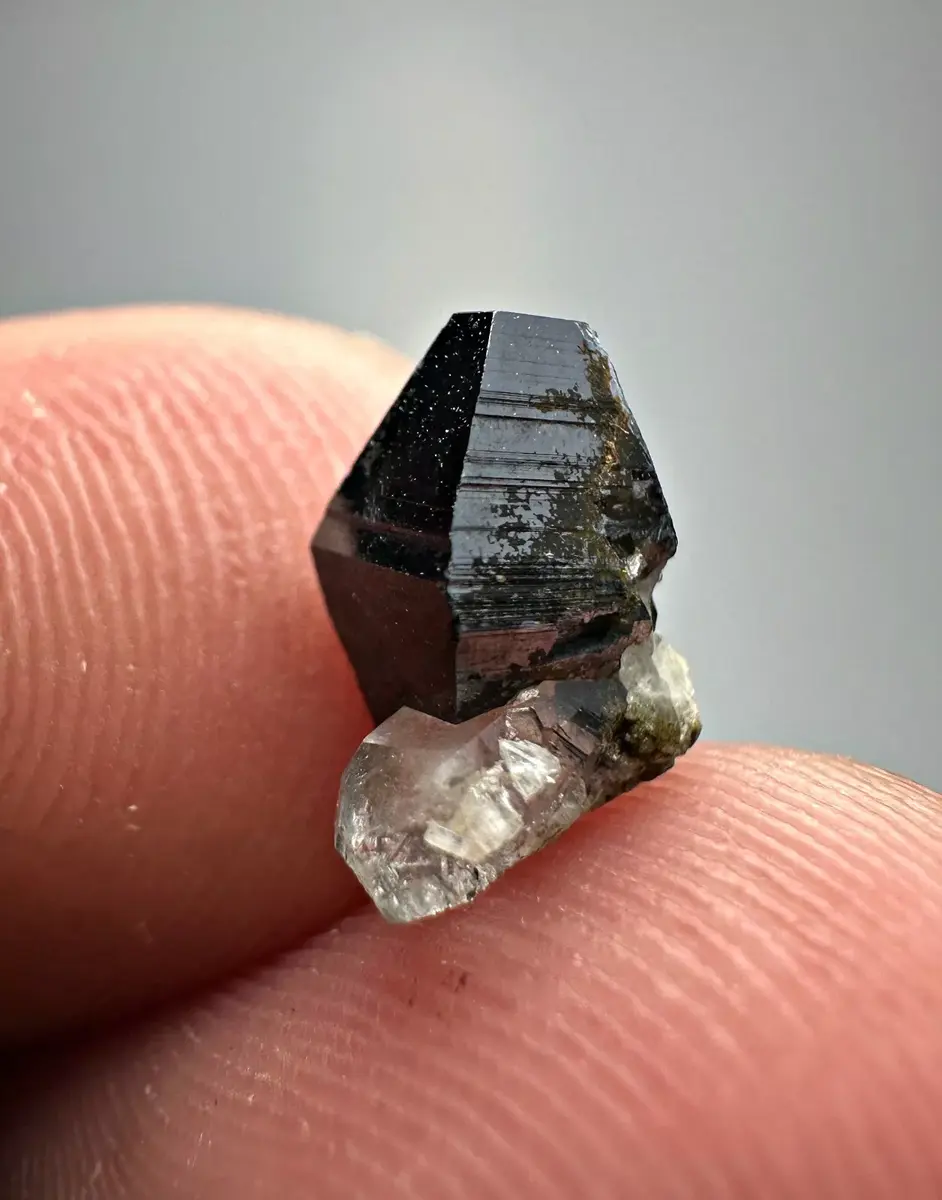Anatase, Quartz