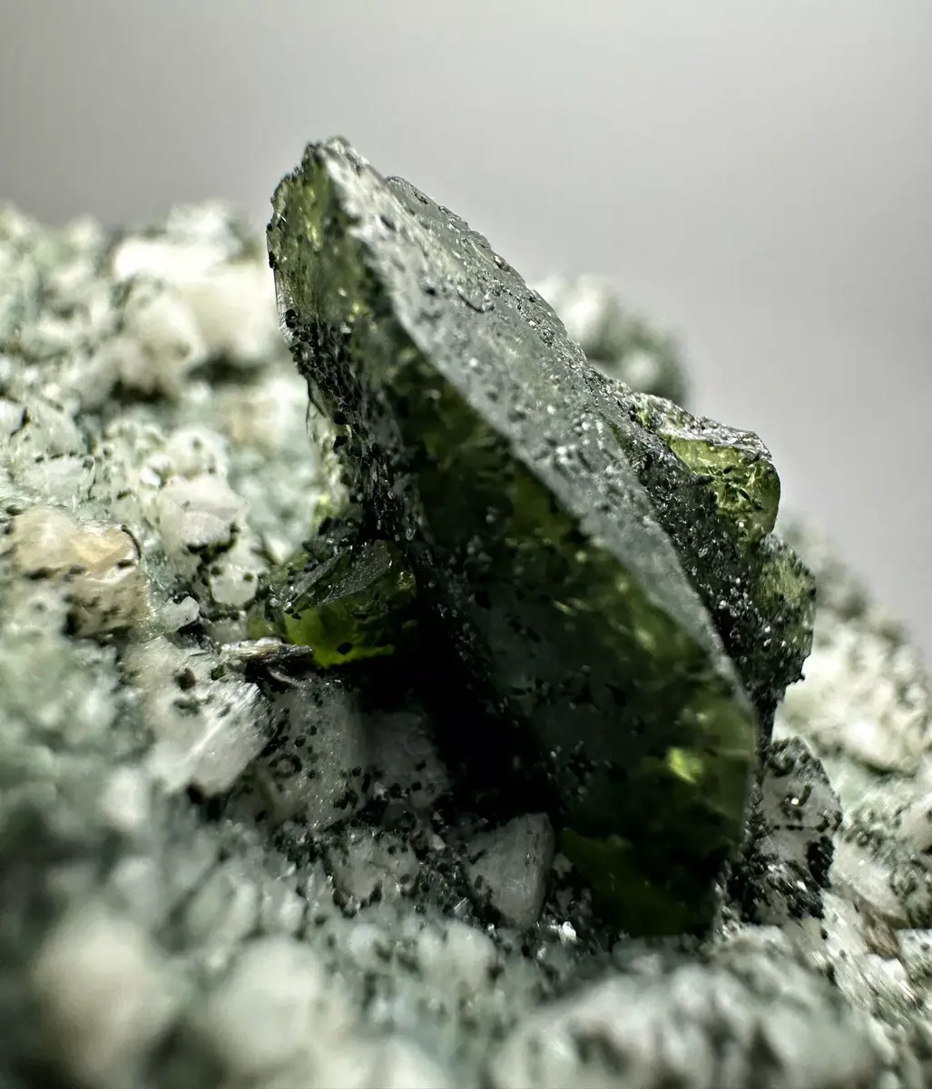Titanite, Albite, Chlorite Group