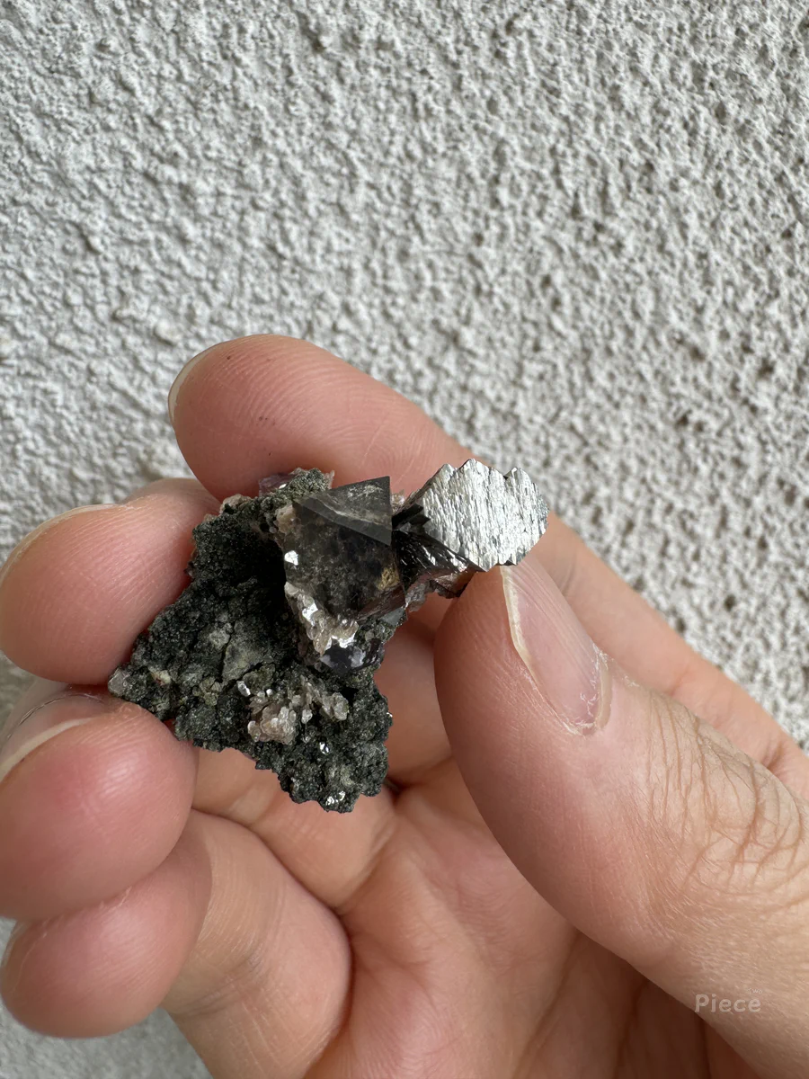 Arsenopyrite, Scheelite, Fluorite