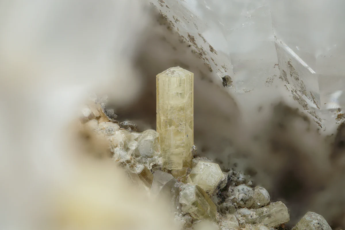 Thaumasite, Calcite