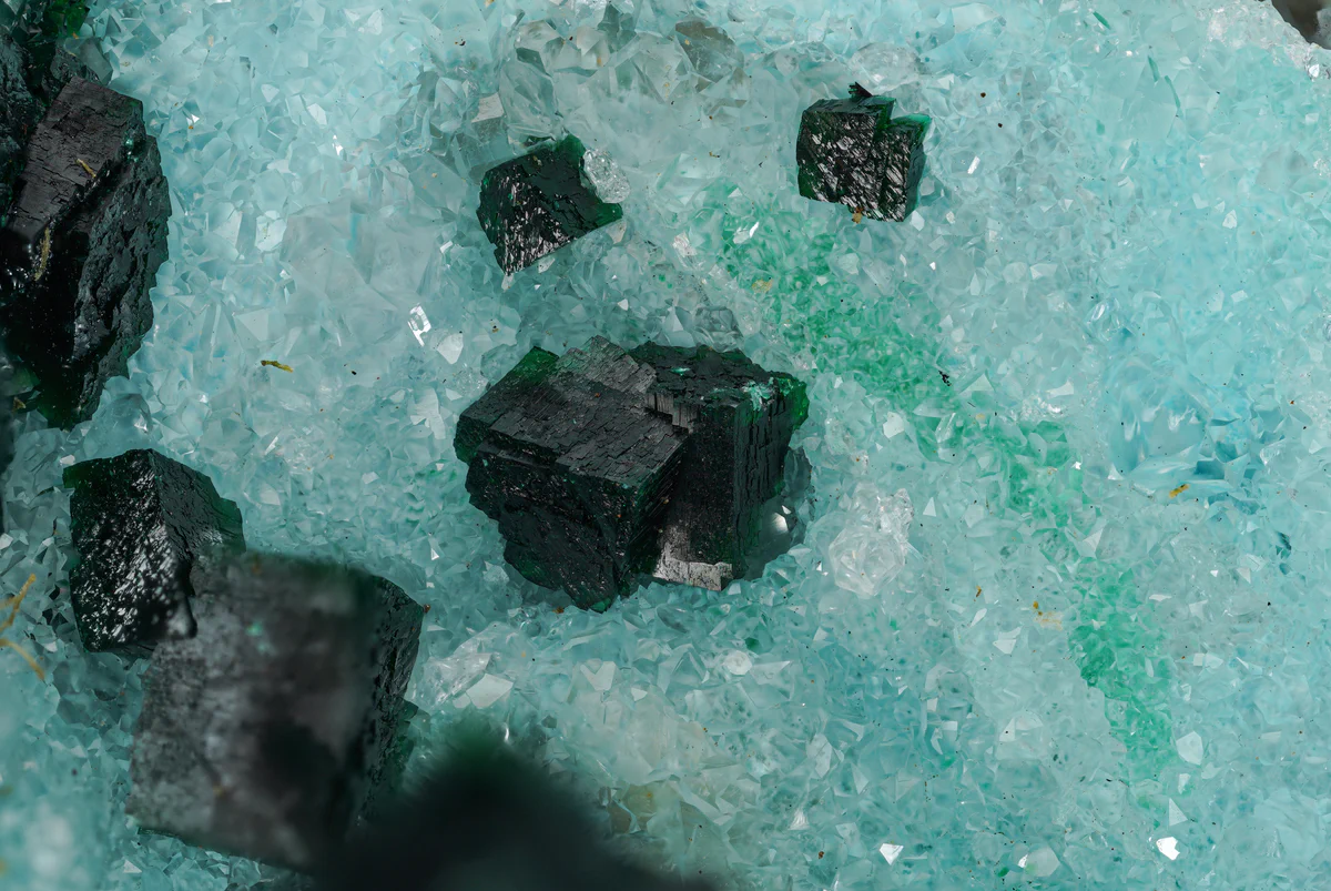 Malachite, Quartz, Chrysocolla