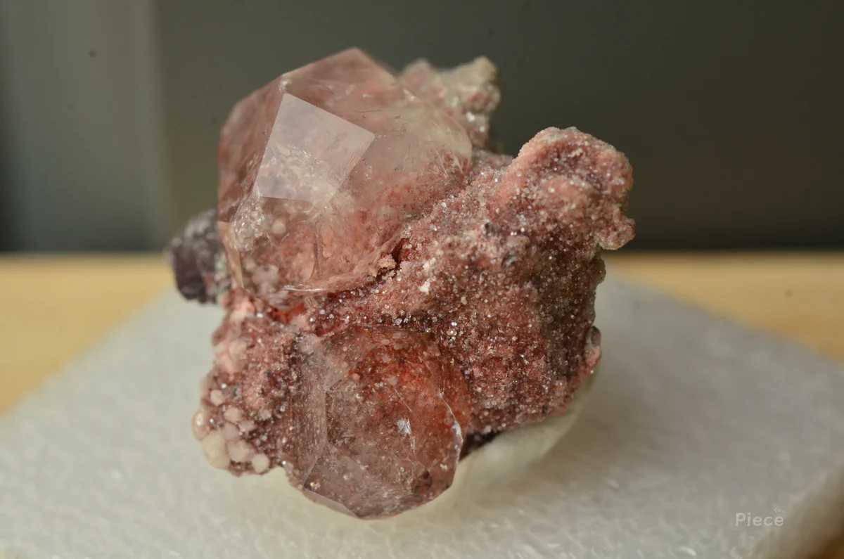 Analcime, Inesite, Calcite