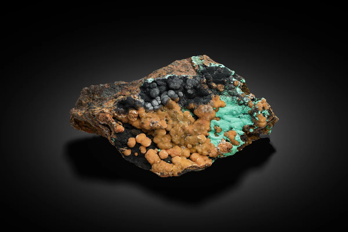 Goethite, Smithsonite, Chrysocolla