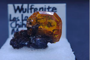 Wulfenite