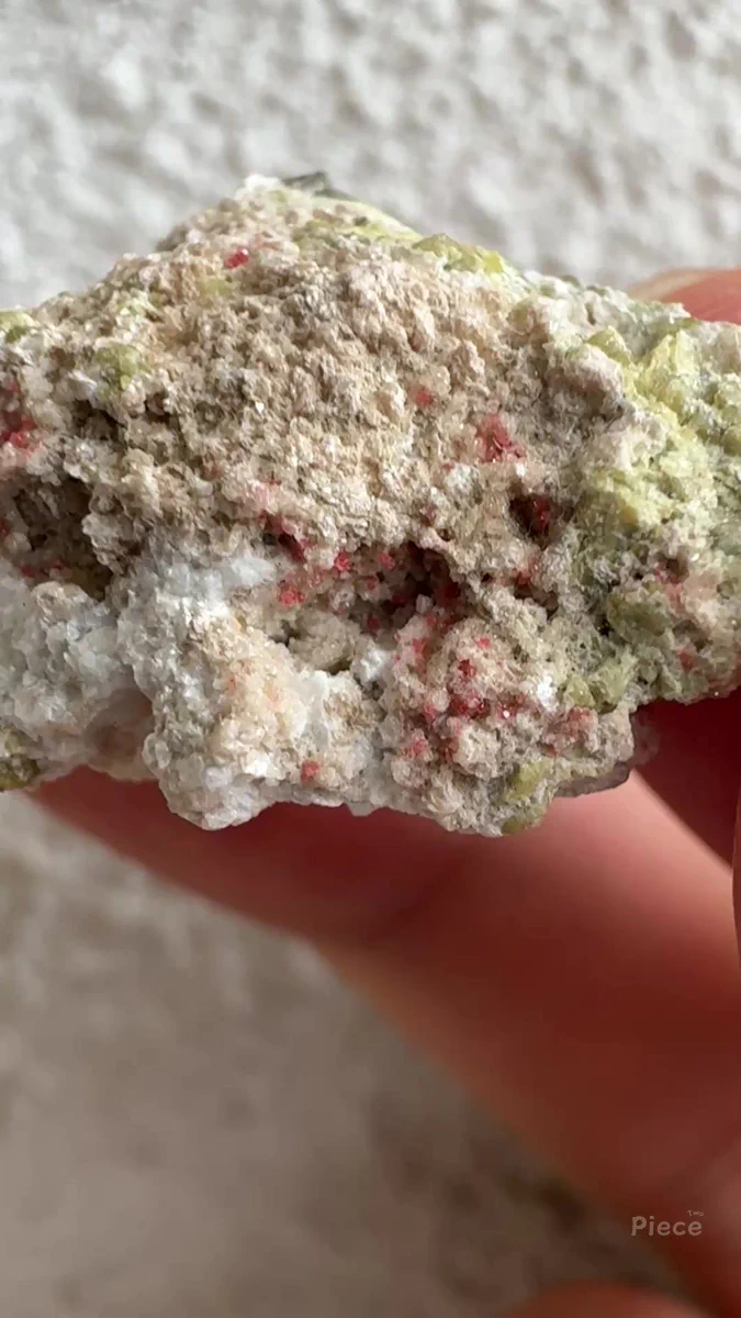 Shijiangshanite, Andradite